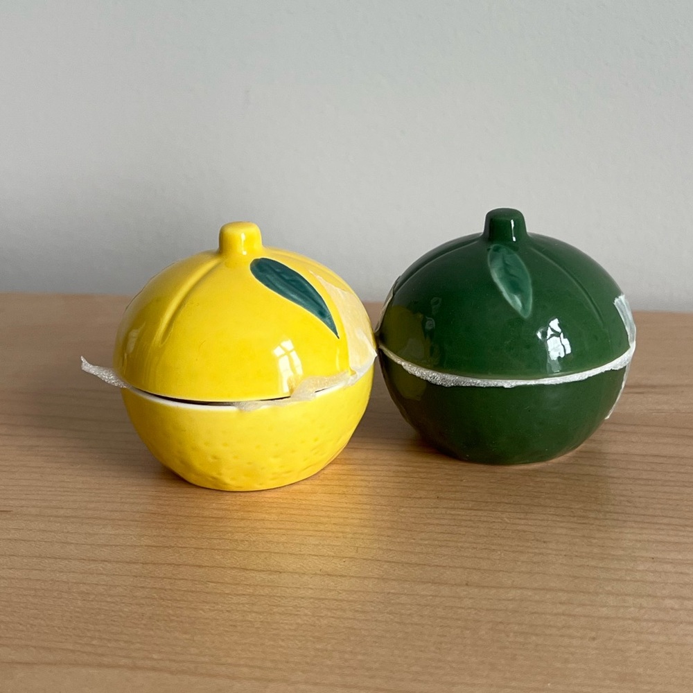 Brand new Set of 2: Lime and Lemon ceramic container